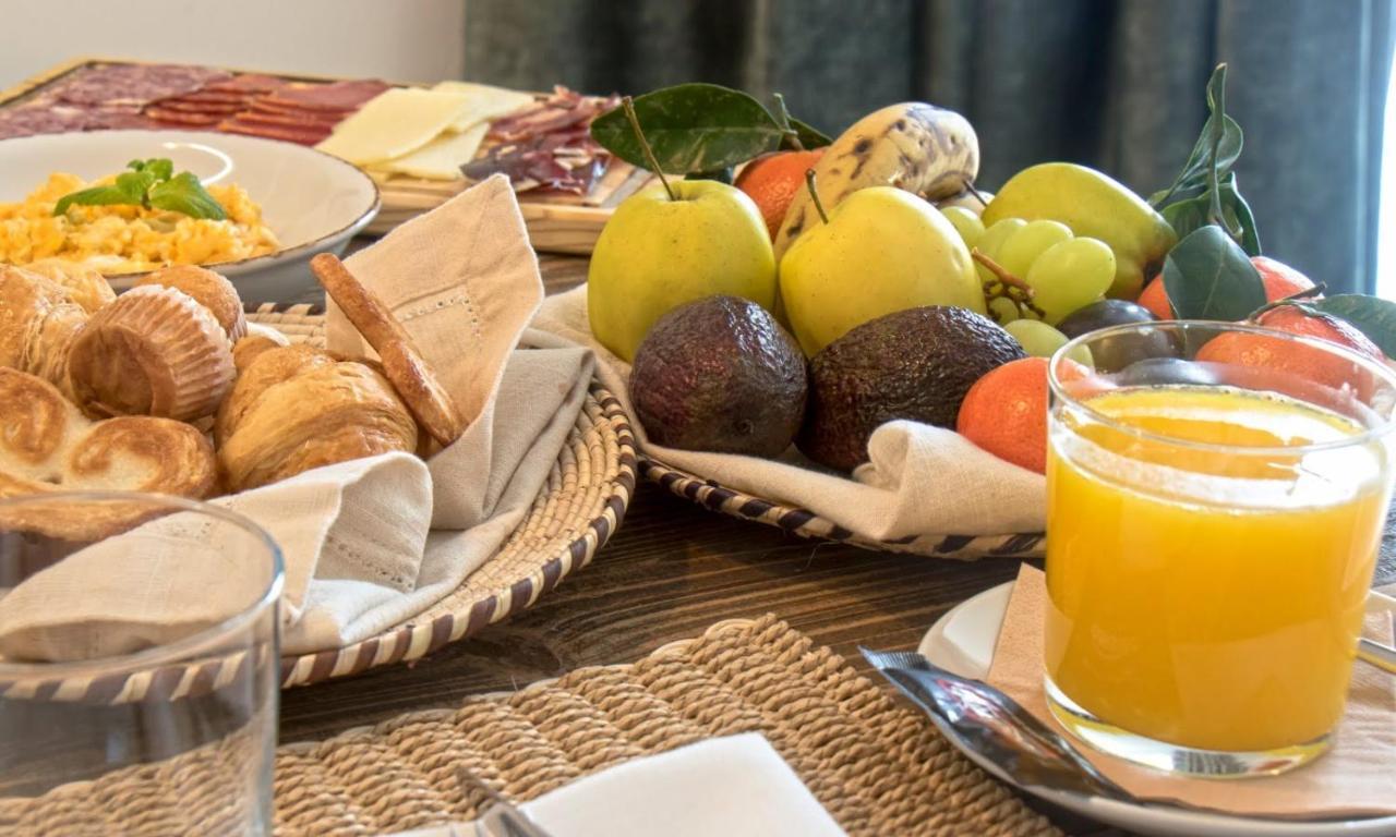 Hotel Tierras De Cebreros Zewnętrze zdjęcie